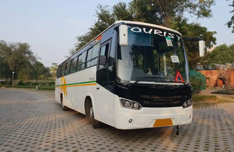 35 Seater Coach 2x2